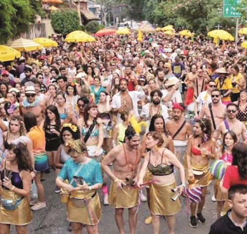 Para sobreviver, bailes de Carnaval se aliam a blocos de rua - 23